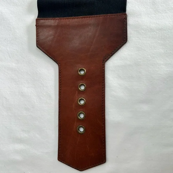 Brown and Black Leather belt size L - Picture 2 of 8